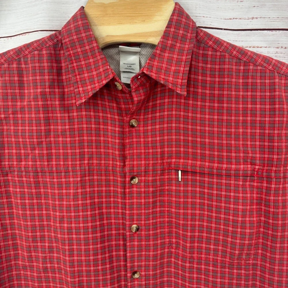 The North Face‎ Shirt Mens Large Plaid Short Sleeve Button Up Hiking Outdoors